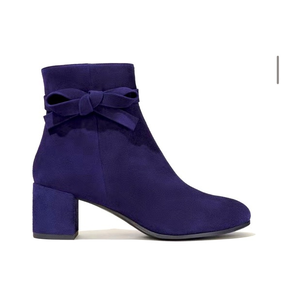 new Margaux “The Boot” Suede Ankle Boots with Bow Detail in Blue, size 7 - Picture 1 of 9